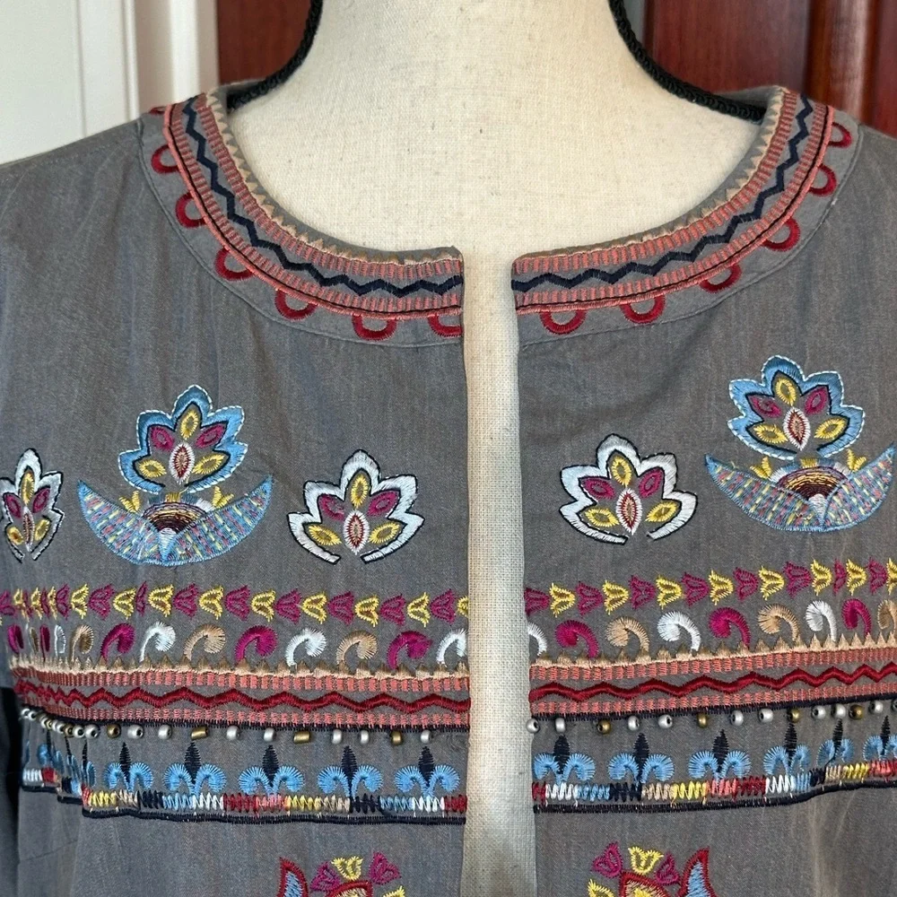 Laurie Felt | Gray Cotton Boho-Chic Embroidered Jacket, Size S